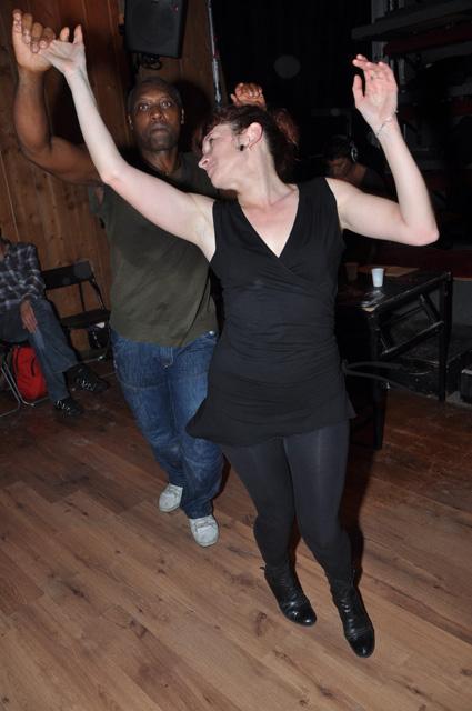 min 2013 12 15 station danse 091